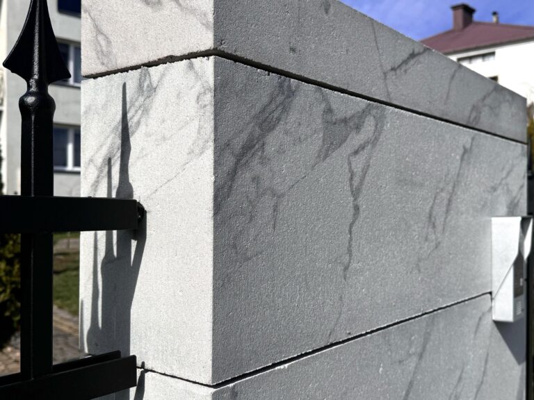 71a3b814-9fe0-475d-9c39-4f39a2195458